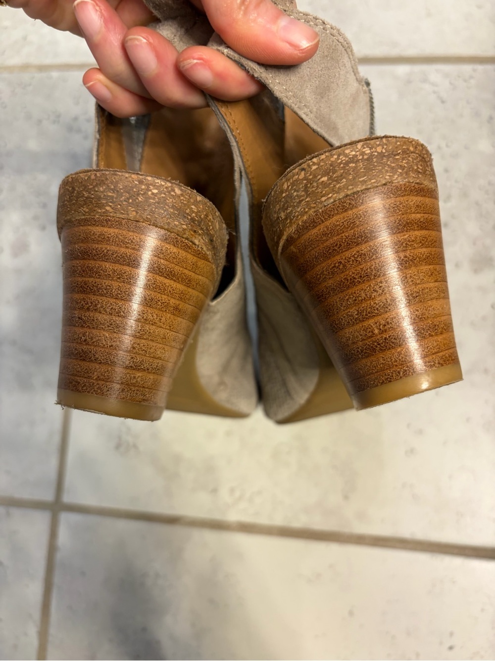 ✨Sofft | Suede Slingback Peep-Toe Block Heel Bootie | Sz 7 - Picture 11 of 12
